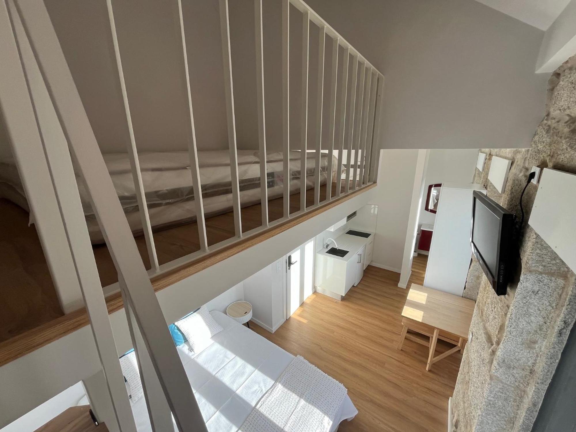 Ameixial Suites Порто Екстериор снимка